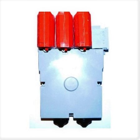 54361-5 WT Henley Red Link Three Phase Enclosure & Isolators